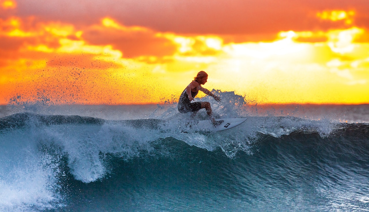 melhores praias para praticar surf em Santa Catarina